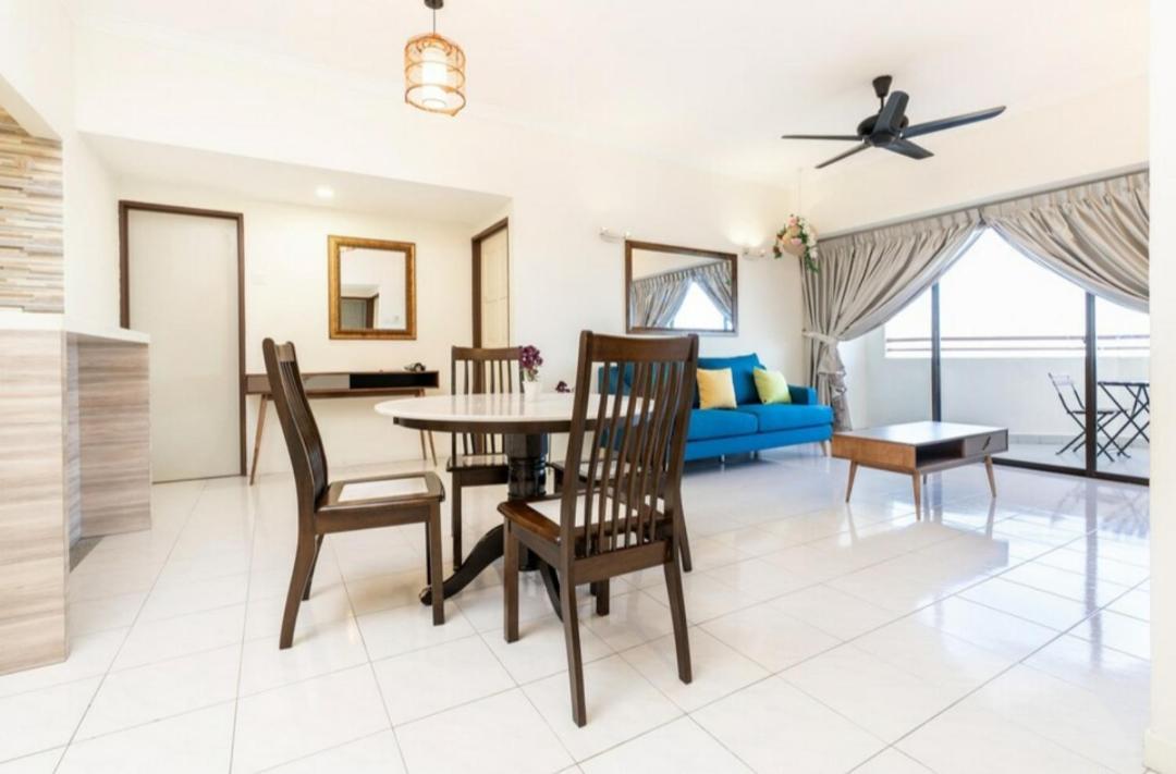 Executives Pantai Seaview Batu Ferringhi 2704 - 2 Bedrooms Luaran gambar