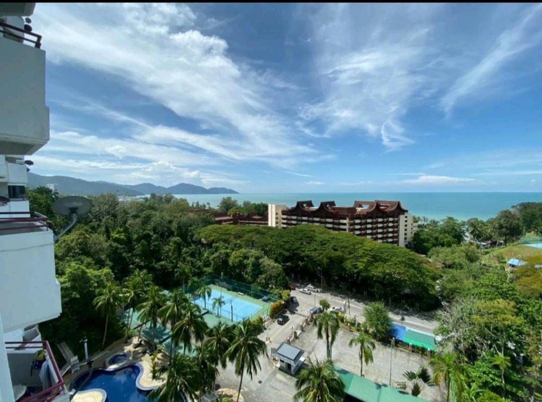 Executives Pantai Seaview Batu Ferringhi 2704 - 2 Bedrooms Luaran gambar