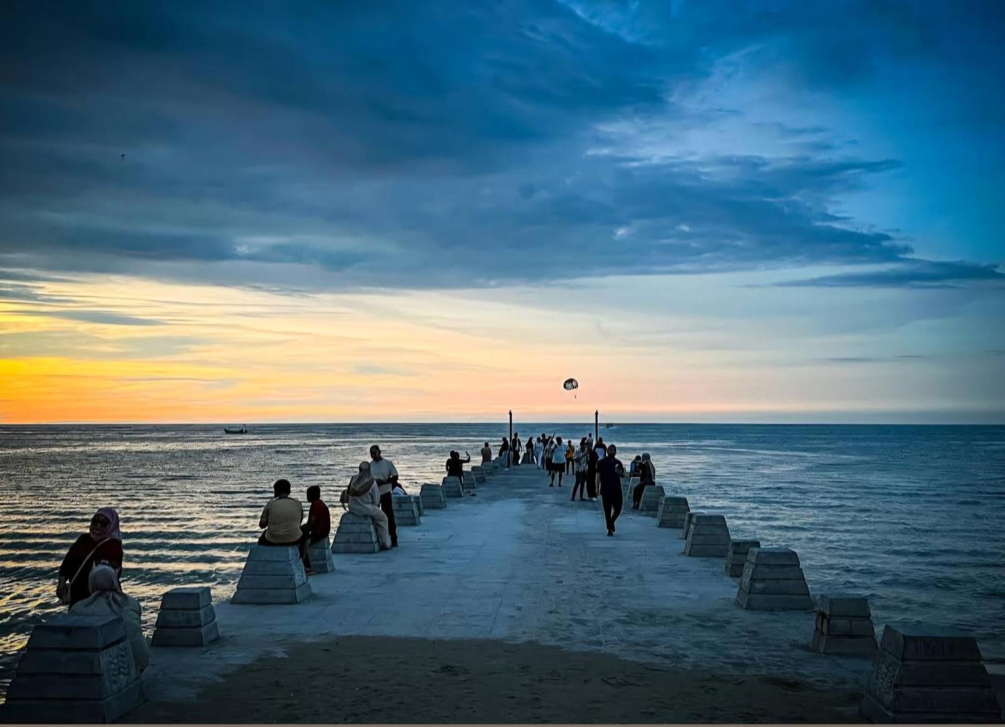 Executives Pantai Seaview Batu Ferringhi 2704 - 2 Bedrooms Luaran gambar